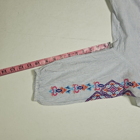 Chico's Peasant Embroidered Petite Blouse with Tassels Size small - Picture 8 of 11